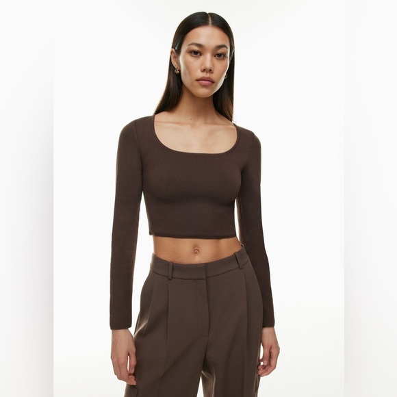 Aritzia Tops - Aritzia Babaton Sculpt Knit Prominence Brown Longsleeve Size XL